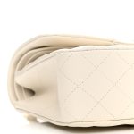 Caviar quilted Medium Double clamshell off-white - Image 7