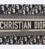 MEDIUM  BOOK TOTE - Image 5