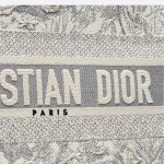 MEDIUM  BOOK TOTE - Image 4