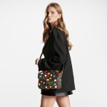 LV x YK POCHETTE MÉTIS M46384 Poche felli - Image 4