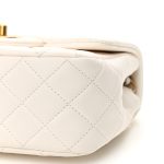 Lambskin Quilted CC Pearl Crush Mini Flap White - Image 9
