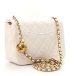 Lambskin Quilted CC Pearl Crush Mini Flap White - Image 3