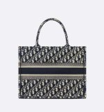 MEDIUM  BOOK TOTE - Image 4