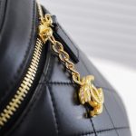 Chanel limited edition small bucket bag - black - Image 7