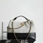 Chanel 25 Shopping Bag